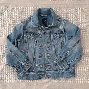 NWOT GapKids Distressed Jean Jacket Size S(6-7)